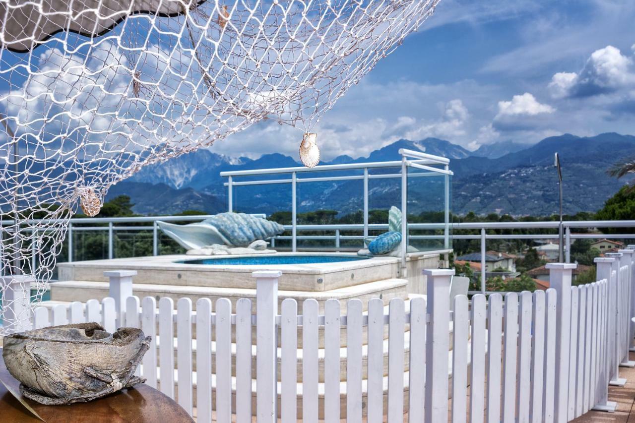 Hotel Residence Villa Marzia Marina di Pietrasanta Exterior photo